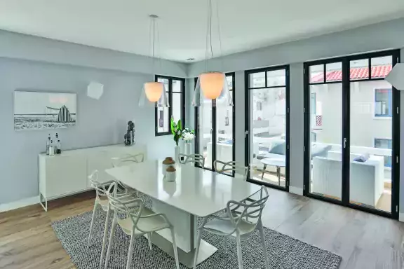 Fenêtres en aluminium noir Estival Evolution - Janneau