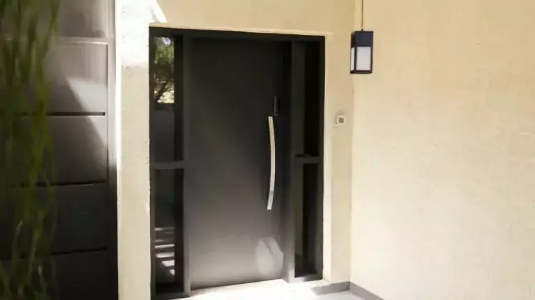 porte d'entrée securisée