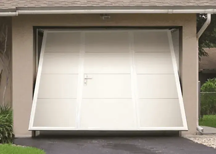 PORTES-DE-GARAGE-BASCULANTES-C (1).png