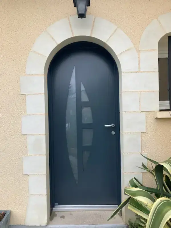 Porte d'entrée alu angers