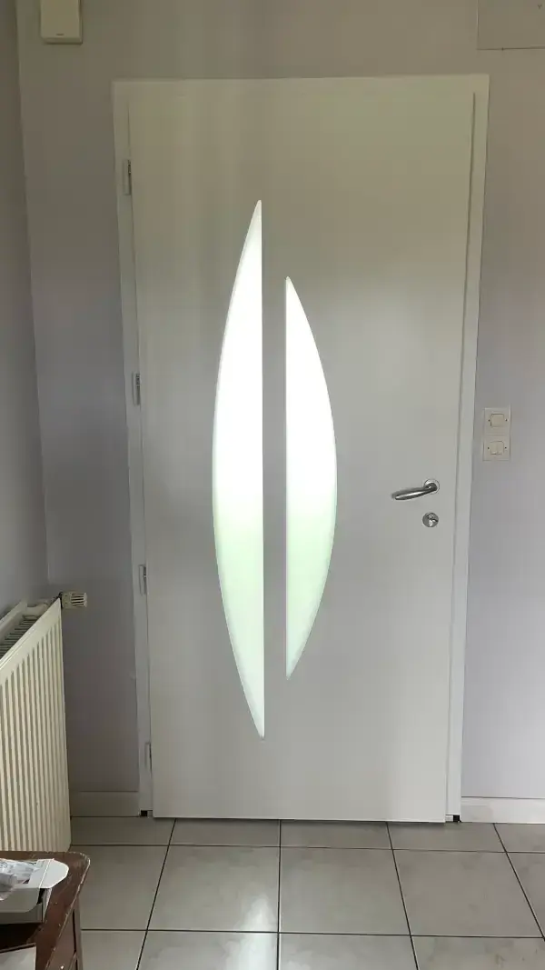 porte d'entrée aluminium blanc