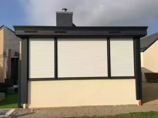 Grande fenêtre aluminium morlaix 