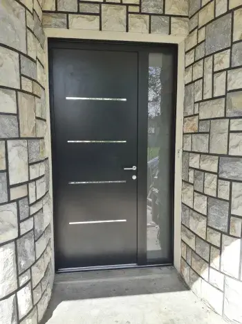 compressed-Porte d'entrée - Castelnau d'Estrétefonds.jpg